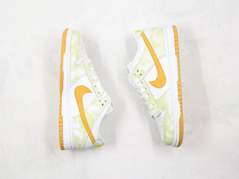 Nike Sb Dunk Low “Yellow Strike" Modelo 105M